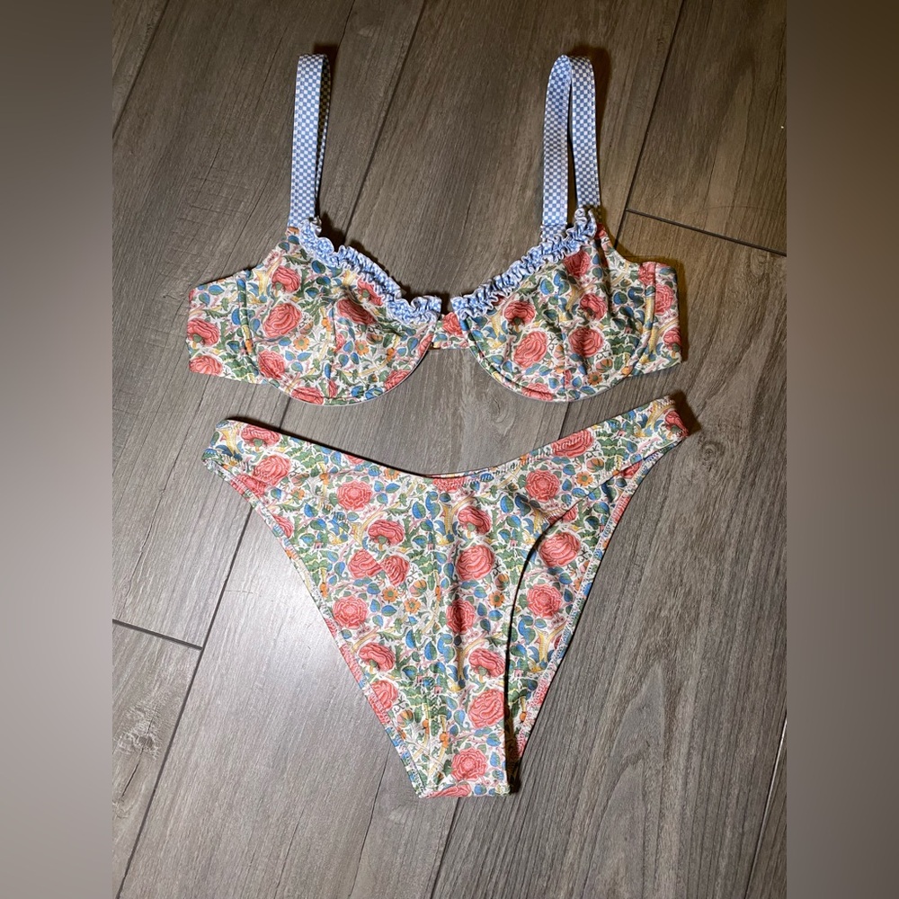EUC Like New Ladybird Bikini Top (XXL) and Bottom (Large) Floral Ruffle Gingham - Picture 3 of 15